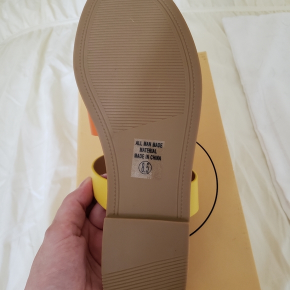 NEW Colorful Sandals - Picture 4 of 5